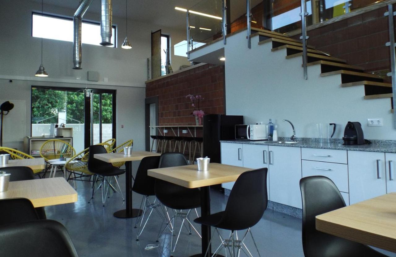 Albergue Santiago 15 Monforte มงฟอร์เต เด เลมอส ภายนอก รูปภาพ