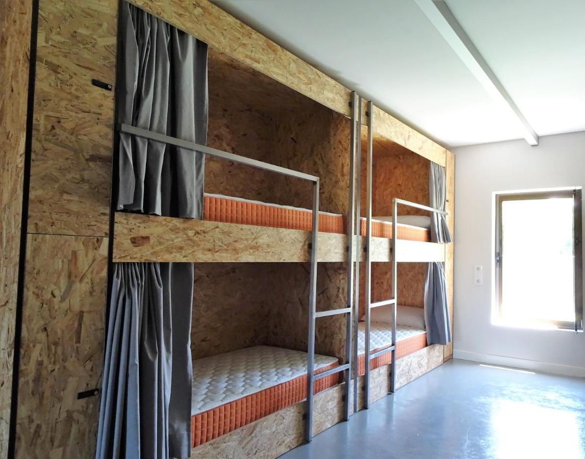 Albergue Santiago 15 Monforte มงฟอร์เต เด เลมอส ภายนอก รูปภาพ