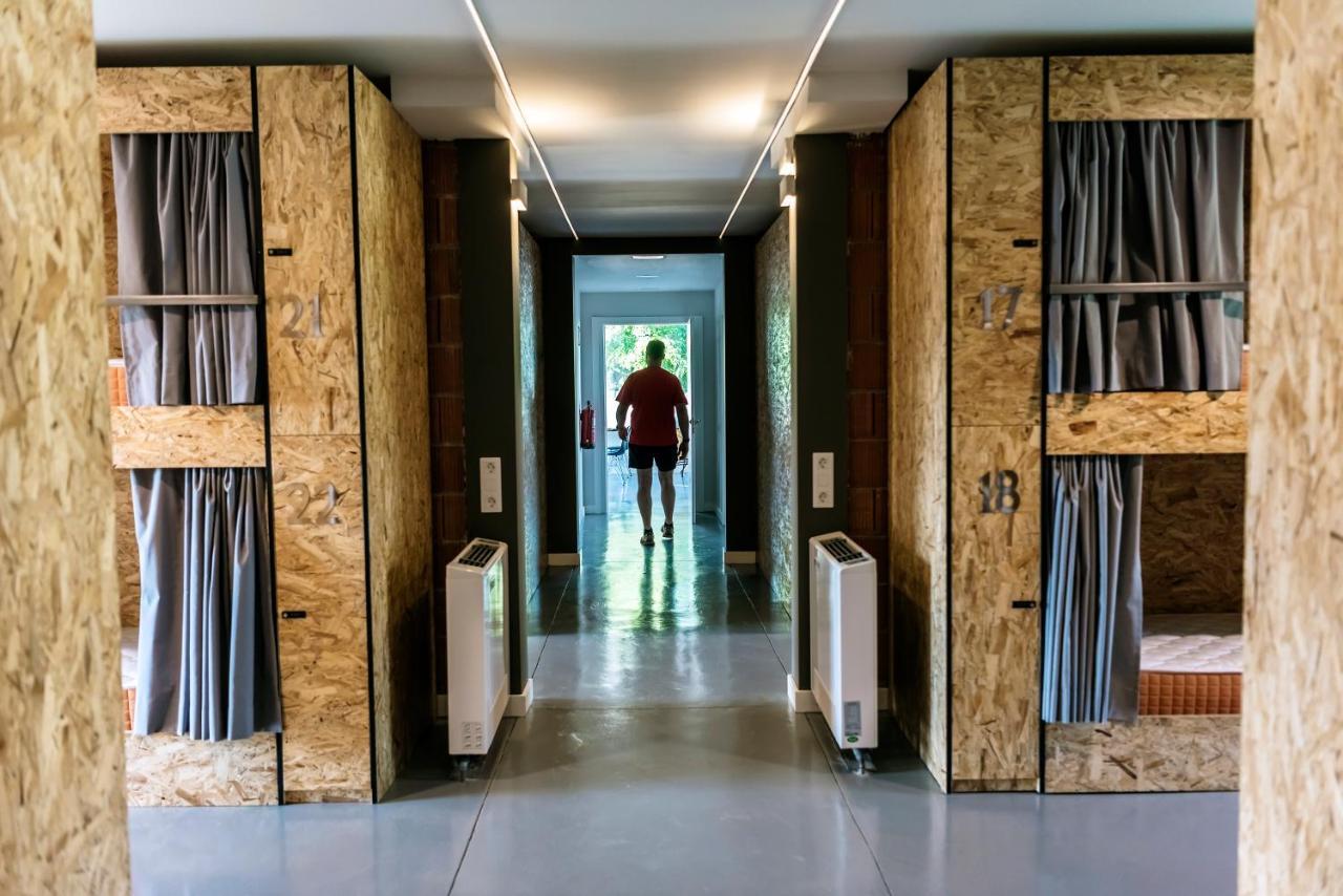 Albergue Santiago 15 Monforte มงฟอร์เต เด เลมอส ภายนอก รูปภาพ