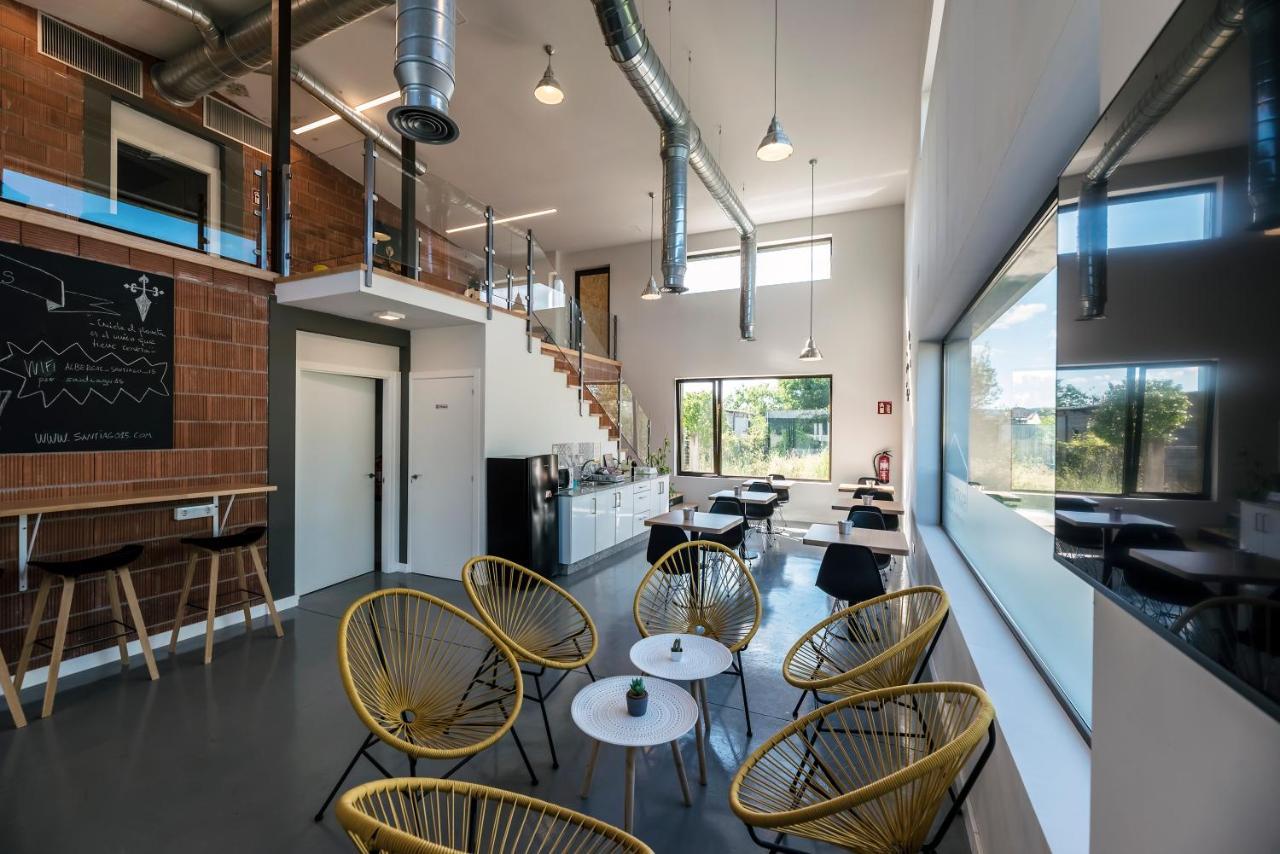 Albergue Santiago 15 Monforte มงฟอร์เต เด เลมอส ภายนอก รูปภาพ